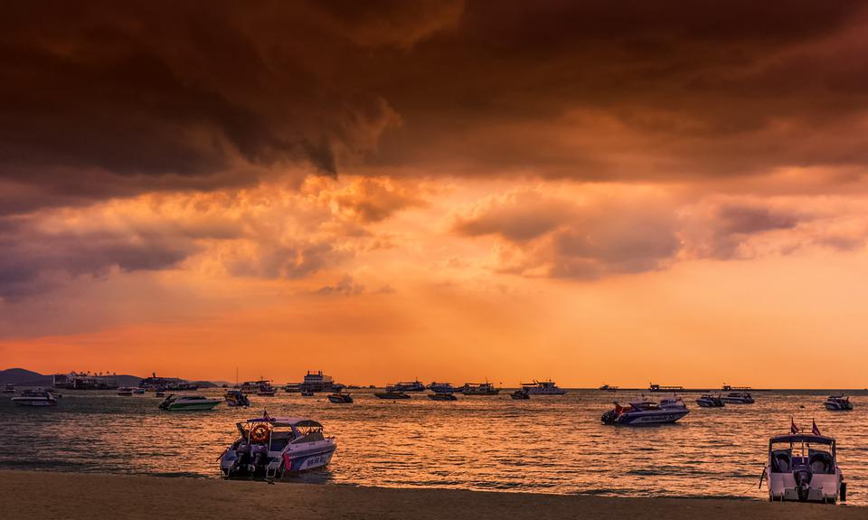 RandomAsia's tweet photo. Jomtien Beach is good for relax and not far from Bangkok👙🌊🌴✨📷💦 One day only 505 Baht
More details: https://t.co/vFgcI7llq4
#randomtravelasia #thailand #Pattaya #Jomtien #bikini #friends #beach #พัทยา #holidays https://t.co/BMOcIbdPHP