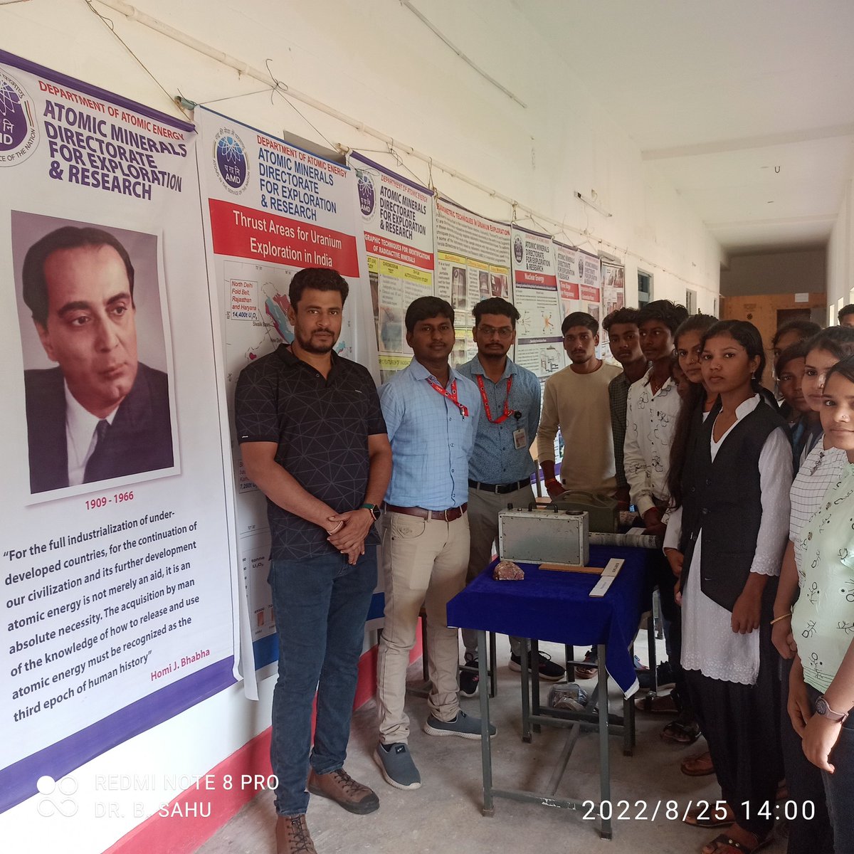 grdcollege1989's tweet photo. One Day Seminar organized by "Atomic Mineral Directorate for Exploration and Research" (GoI). On this occasion lectures, quize, debates and exhibitions were conducted for students, teaching &amp; non-teaching staffs of college.

@HigherEduCgGov
@NssSarguja https://t.co/CcIqDxuZNY https://t.co/RRD8Wy7msq