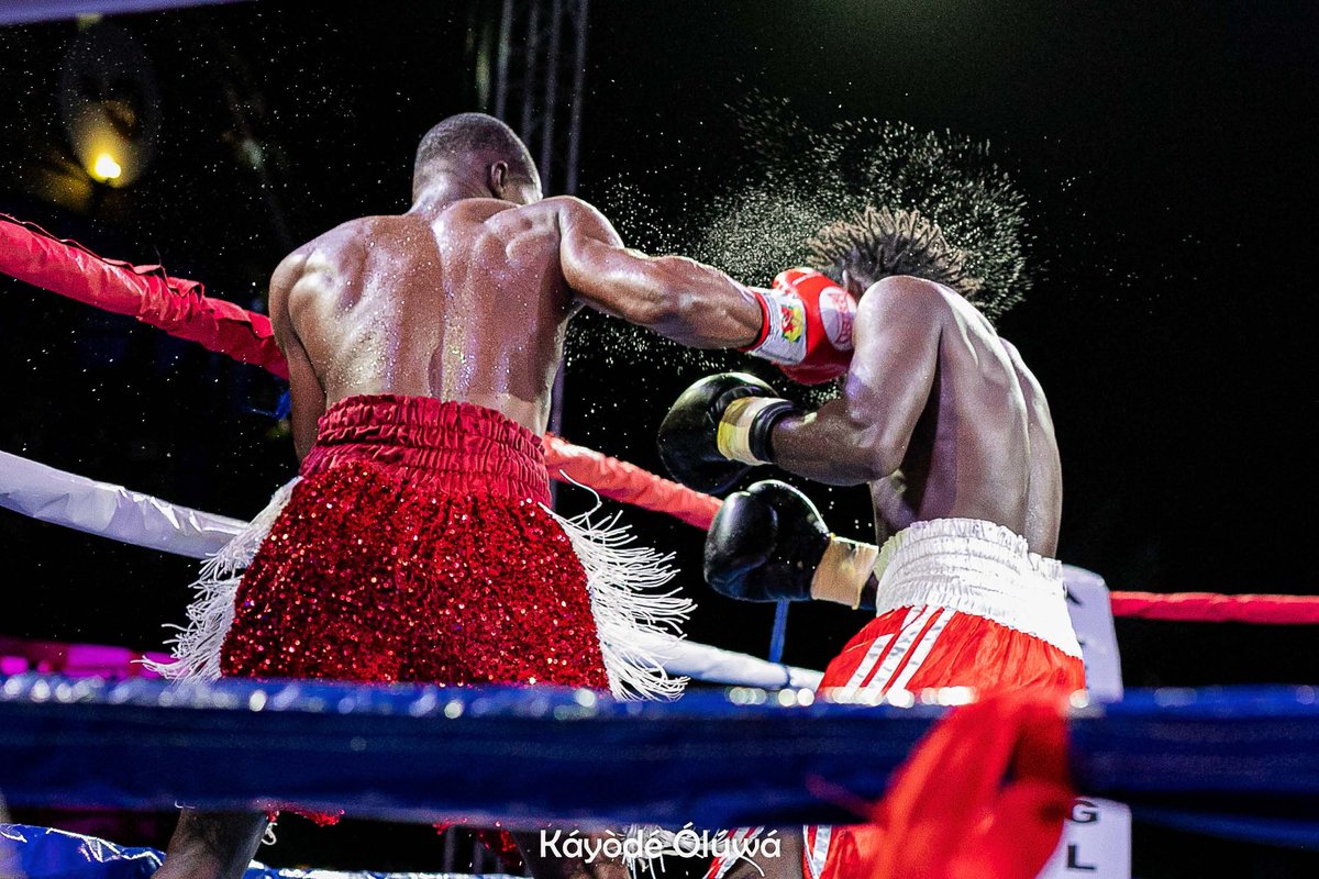 FawazGloves's tweet photo. When SUNDAY comes 🔥 2 P.M. #RumbleinLagos #TeslimBalogun
🇳🇬🇬🇭🇬🇧🌍🌐
🎟 Regular 500
🎟 VIP 1500
🎟 First 500 Fans: Free !

Saleh Gloves Promotions
EZ Boxing
Bliu Media
Fight Gist
The Boxing Pundit 
Aiy Fight

#boxing #fightweek #fightnight #nigeria #ghana #africa #england https://t.co/vuP4z7gRm5