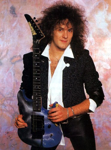 Happy Birthday to Vivian Campbell 