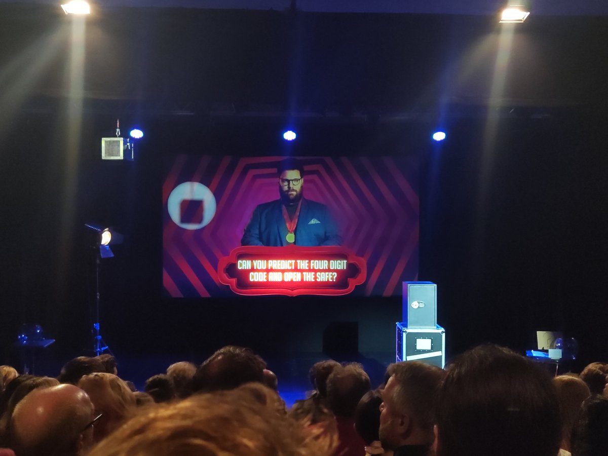 DrawyahYT's tweet image. And then came @TheMindMangler. I was fortunate enough to catch #MagicGoesWrong on its final night in London. My moment of the show was of course 696, I hope Kieth finds peace with himself. 😌