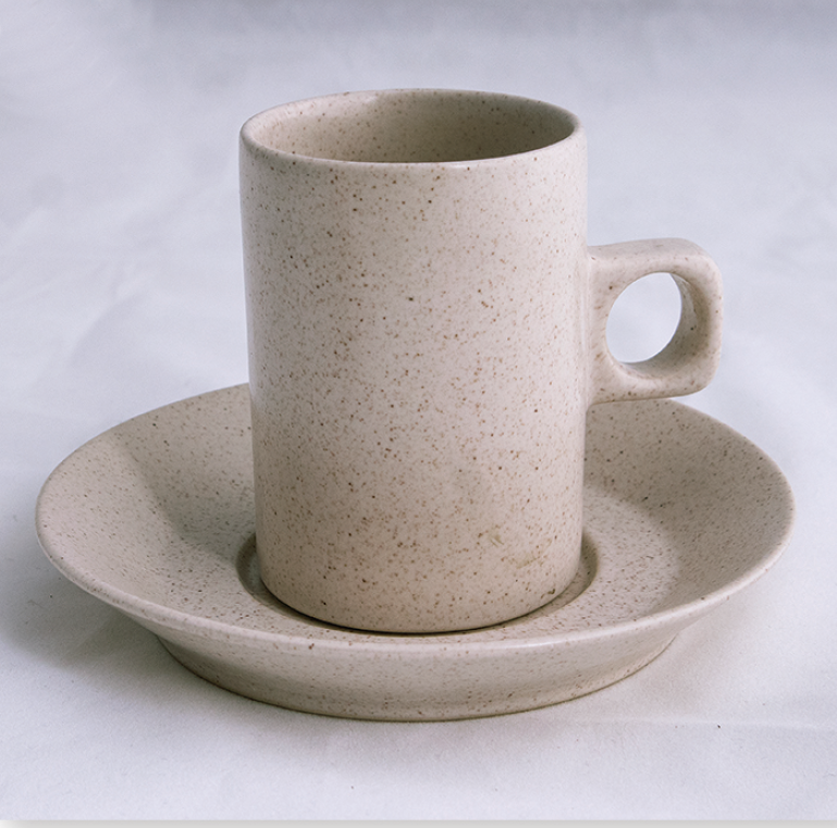maryhill_halls's tweet photo. This beautiful but simple set was created to commemorate the 1969 moon landing!

The 'Lunar' was made by Govancroft Pottery, the last surviving pottery that closed in the 1980s.

You can see 'Lunar' and other wonderful gems at #50Pots.
📍 Maryhill Burgh Halls
⏰Mon-Fri, 10-5 https://t.co/teJzFKkNRN