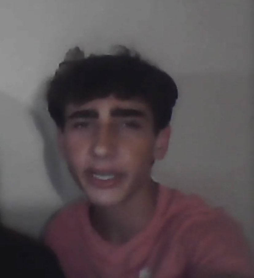 <a href="/SomeChickens/">SomethingAboutChickens</a> i want my one with this one here