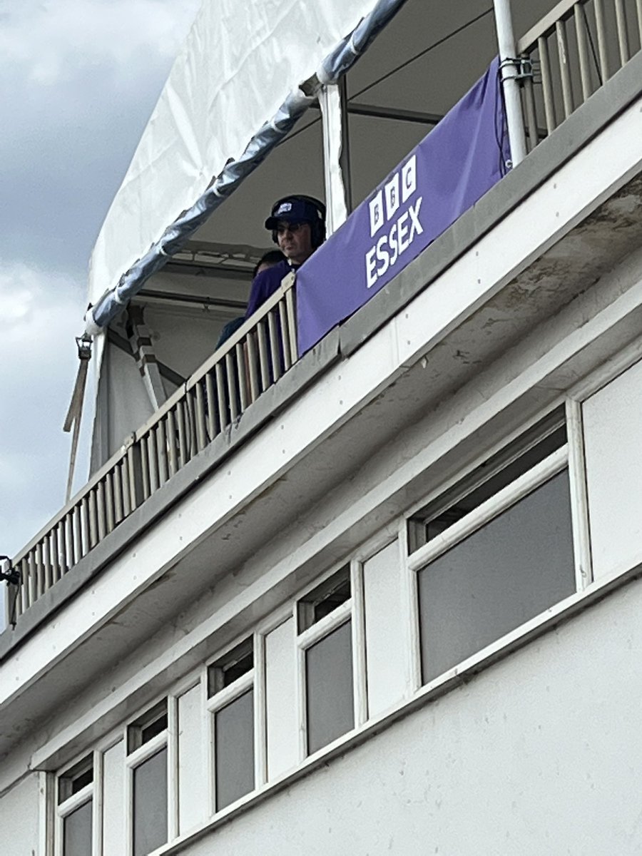 paulvaux's tweet photo. @BBCEssex Ian wyatt looking out to steve on the rib #clactonairshow https://t.co/YbYOSgILat