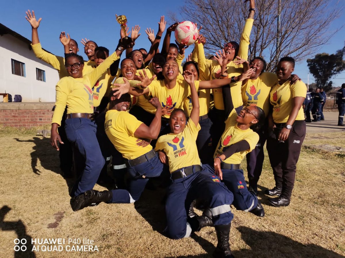 wo_fire's tweet photo. The Bethlehem WoF team’s female firefighters took part in the Women’s Month soccer tournament and finished off as second runners-up.
Well done!
#WomensMonth
#WOF_FS
#WomensMonth
#WOF_FS https://t.co/DU9uN0MVwo