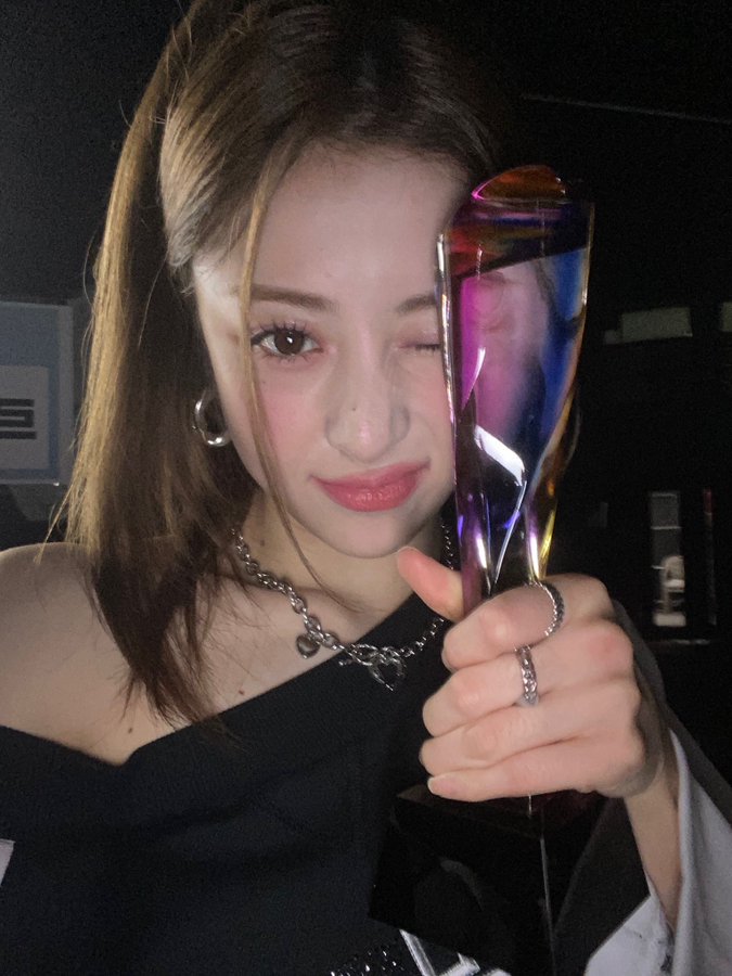 ً (@shlnezite) on Twitter photo 