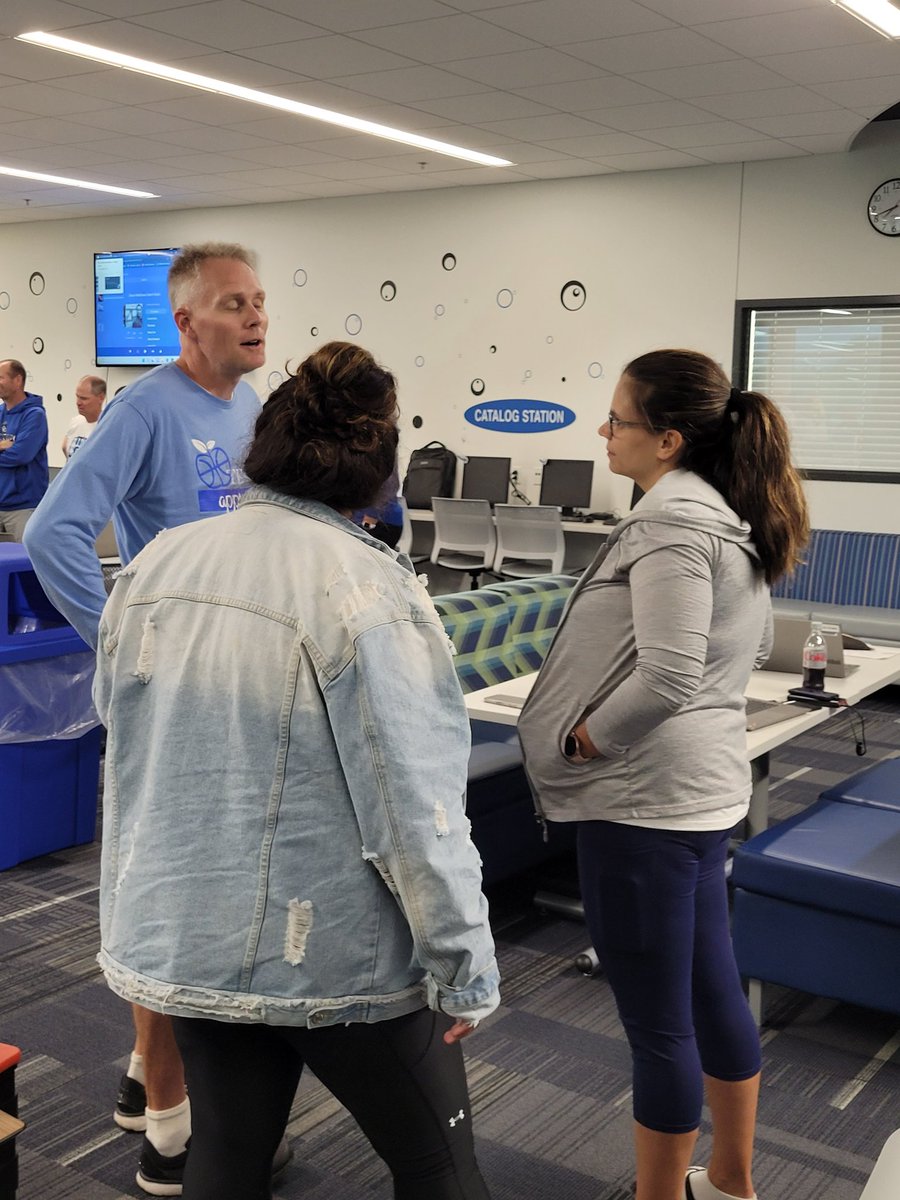 OC Ninth Grade Center Principal <a href="/KeithRuffolo/">Keith Ruffolo</a> building #relationships and #community among his staff!  Such great energy as we start Day 3 of 2022-2023 with all educators.  #goknights #ocfsd #YouMatter