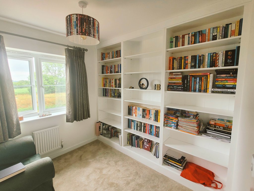 BexBookaholic's tweet photo. Drumroll please...
#BookTwitter 
#neverbeensohappy
#sendbooks https://t.co/Kahu0lbEBP