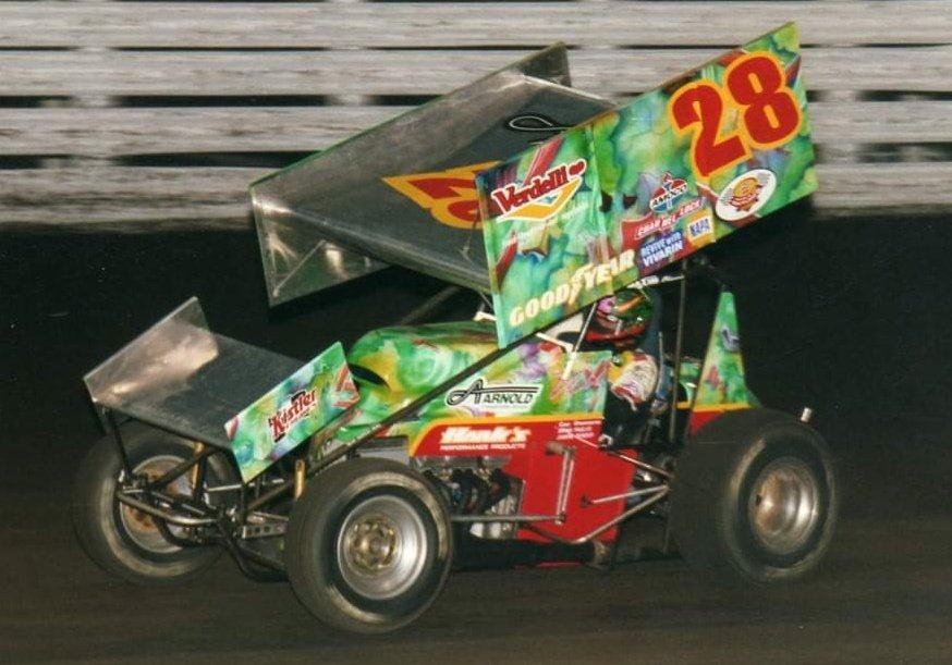 SprintCarNews's tweet photo. Salad anyone? https://t.co/RPHQWSaoUc