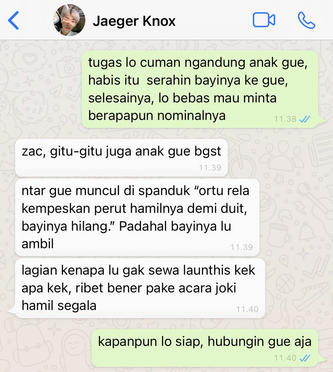 inkbynomin's tweet image. nomin short au - pregnant jockey.

“Kalau udah gede nanti anak kita tanya, Papi sama Daddy ketemunya gimana? Gue bakal jawab, sayang—Papi sama Daddy, gak sengaja ketemu karena joki hamil, kamu tau gak kalau kamu anak hasil joki?”