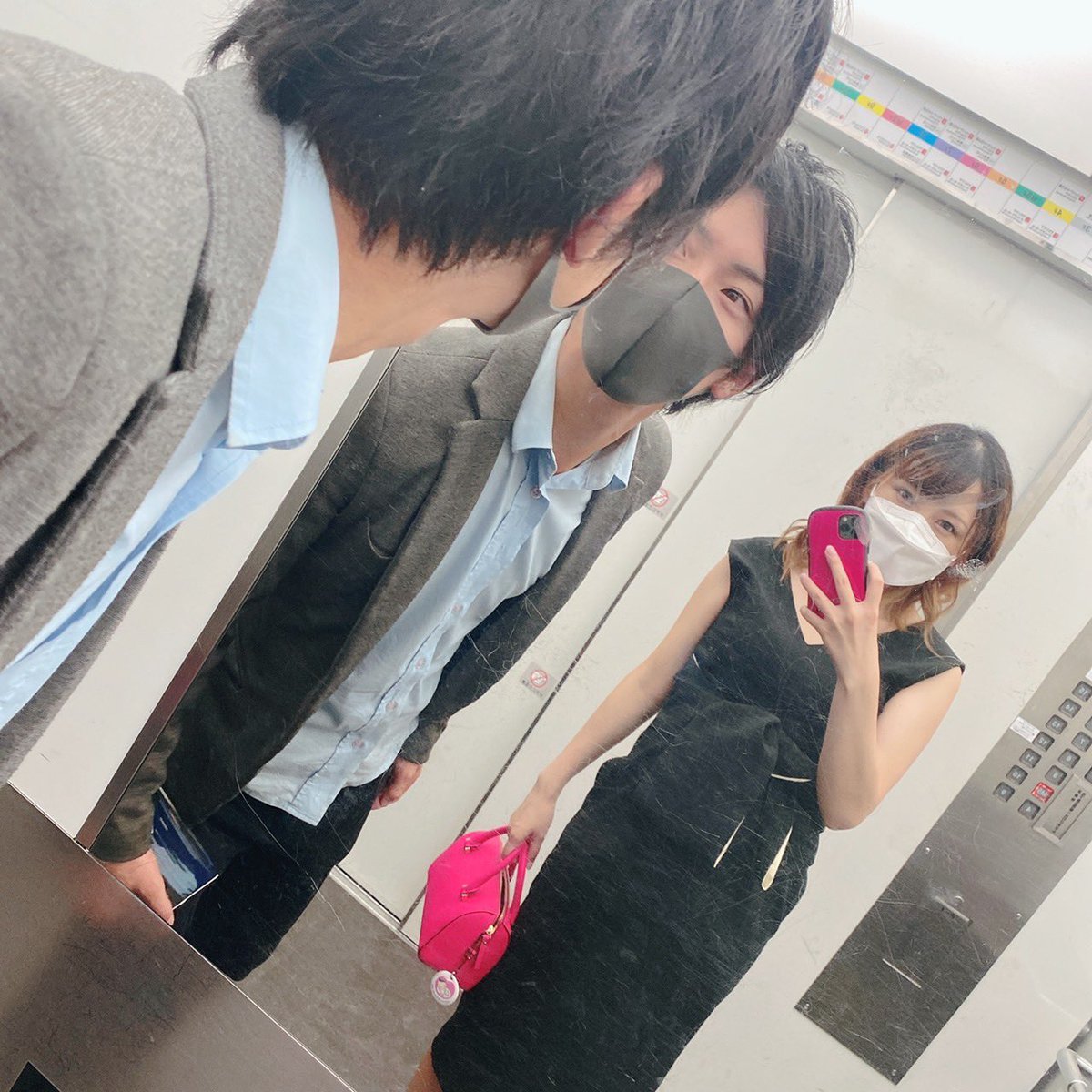 kaz_anubis's tweet photo. 結婚記念日だからディナーに行ってきた！
地上210mなんだってー！
雨降ってきて景色が😭 https://t.co/sxF0aDAn0w