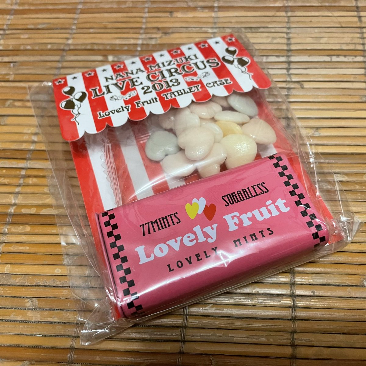 reno_nm7's tweet photo. 奈々クラしてた頃の懐かしグッズ出てきた。賞味期限……。 https://t.co/zS0MK7clj5
