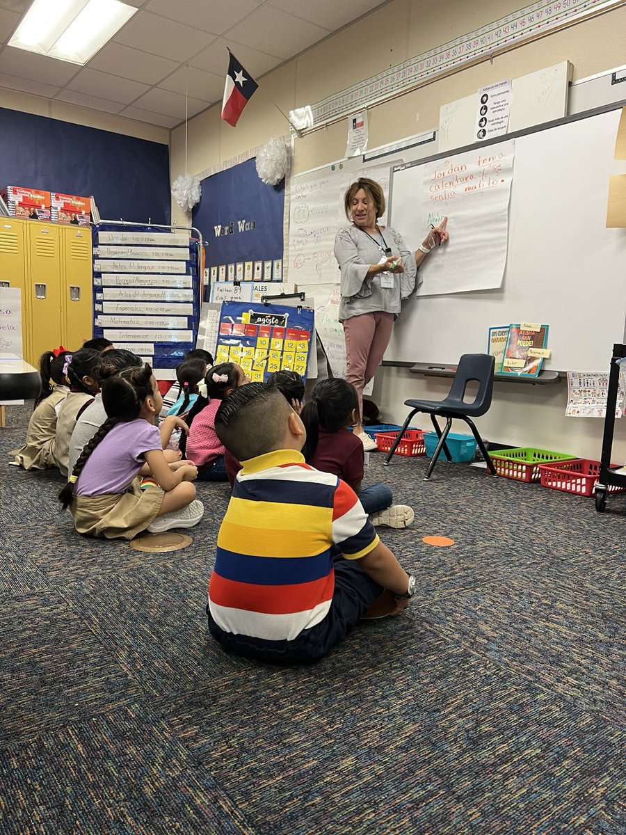 SuperMsBentz's tweet photo. Morning Meeting with my kinder cuties in Mrs. Hernandez class. Today’s message: “Tu sí puedes, Yes you can!”@vanunio @LakelandES @LISD_CSW #OneLISD #OneLakeland #makingconnections #buildingeachother #positivemindset #dancingandlearning https://t.co/i32AnZel09