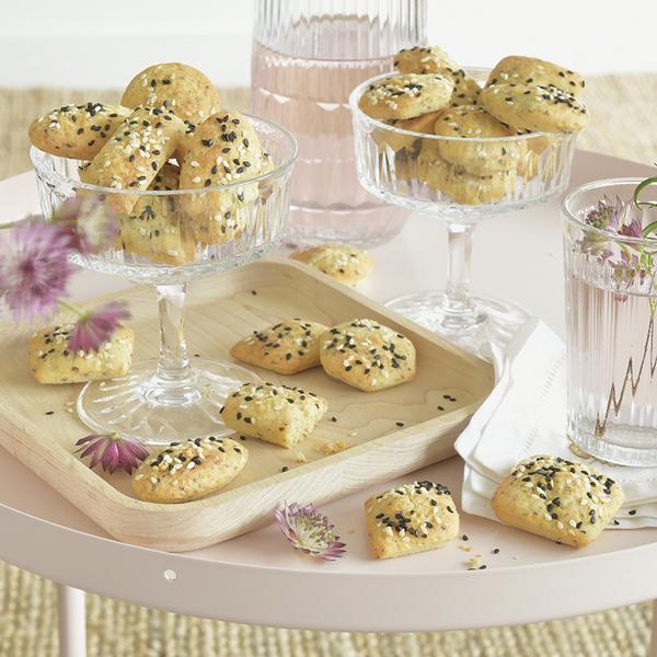 laure_yah's tweet photo. Attention, ce produits ne seront bientôt plus disponibles !
C'est le moment de les commander avant qu'il ne soit trop tard !
Je vous partage quelques recettes 😉
Votre conseillère Laure RAULT (45260) #guydemarle https://t.co/8FhP7A6AtA https://t.co/3WpET5Q4Wm