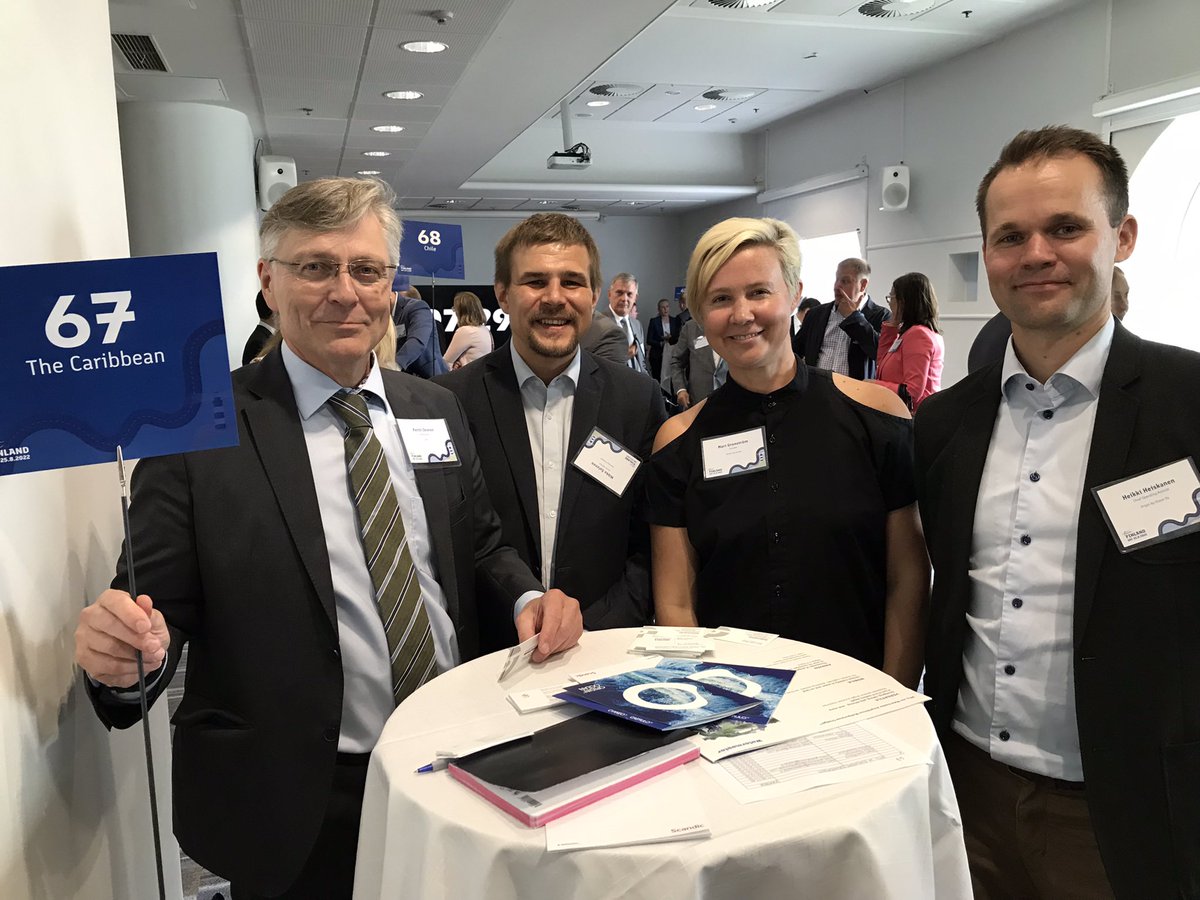 FinlandinCarib's tweet photo. Team Finland and companies came together to exchange ideas how to export Finnish expertise #businessfinland #teamfinland10years #tfday2022 #teamfinland #originbyocean @Ulkoministerio https://t.co/dWucQTyYZT