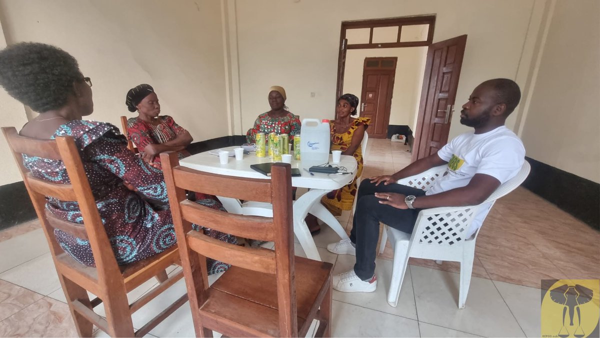 KatumbweYves's tweet photo. J'ai eu des échanges constructifs avec les femmes leaders de Kongolo: chef de service genre, famille et enfant, Présidente de l'association Mama tuhungane et d'autres groupes locaux...(1/2) https://t.co/It3KNec8t7