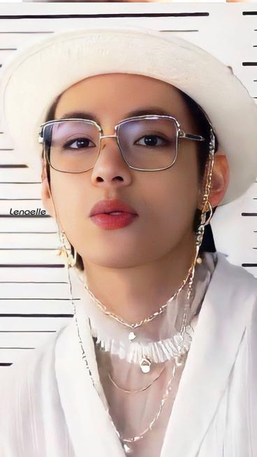 DarleneTimbol's tweet photo. I voted for our #CrystalVoiceV

I voted for [BTS] V !! Total Vote Count:2,222,163 https://t.co/poFxJ1Yvvi #V #BTS #KPOPJUICE https://t.co/GNC0RNp44L