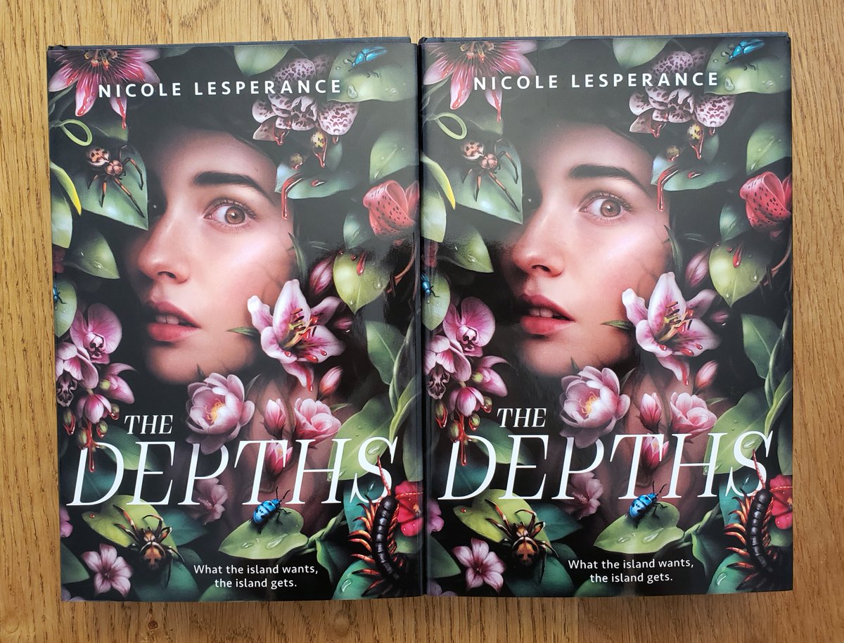 🌺 GIVEAWAY!! 🌺
I'm giving away two hardcovers of my gothic YA, The Depths, which doesn't come out until 9/13.
RT/follow to enter, ends 8/27 at 12pm EST. Open internationally!