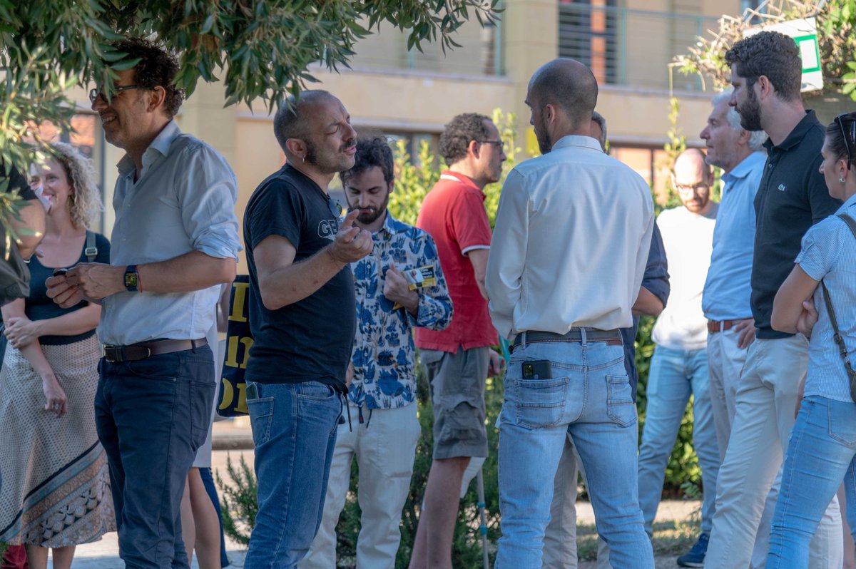 PoloNavacchio's tweet photo. #estatealpolo
🌊Un tuffo nell'aperinetwork che si è tenuto lo scorso 13 luglio, qui al Polo!
👉https://t.co/31k9Rv3Y1U
#polotecnologiconavacchio #network #networking #aperinetwork https://t.co/0D4IMnicgu