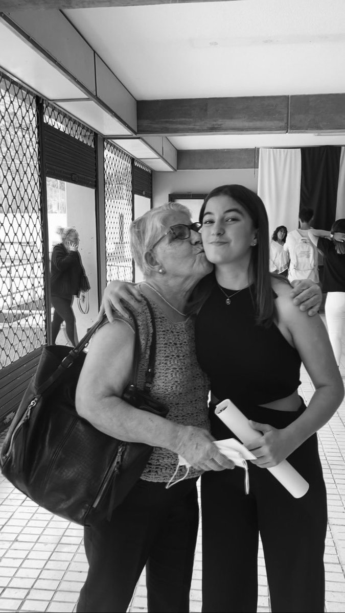 Anahdez___'s tweet photo. Simple❤️‍🩹 https://t.co/NgaPYao4p4