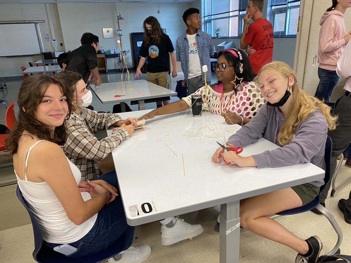 Edison High School’s 11th grade Global STEM students started the year with the marshmallow challenge. 1st place - 62 cm, 2nd place 61 cm, and 3rd place 58 cm. So much fun to watch. #EaglePride @FCPSSTEAM @FCPS_CTE @FCPSR3 @graceetayloredd @drNEKing @monica_bentley1