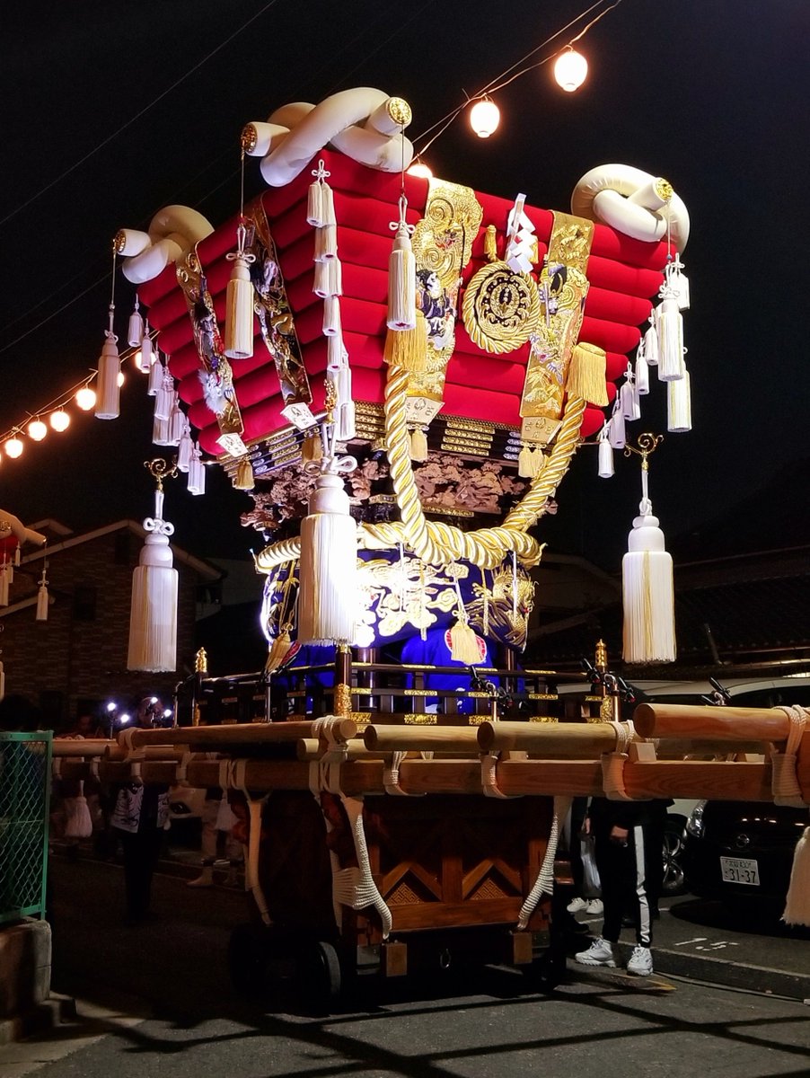 大阪では珍しい七段のふとんを載せた太鼓台 大津神社 古水走太鼓台
