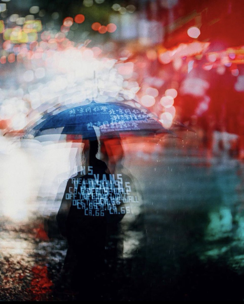 Bokeh rain