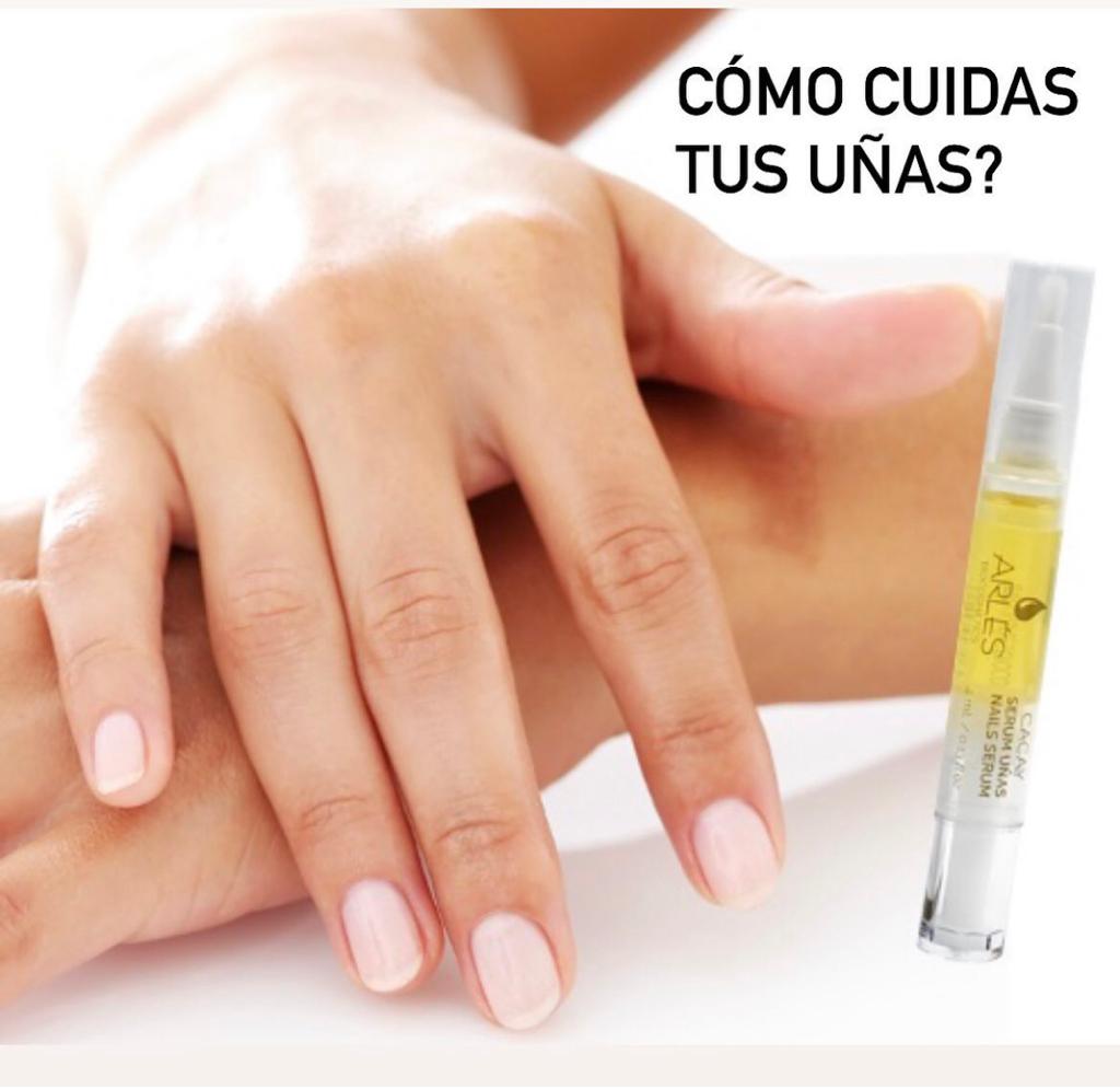 ArlesCacay's tweet photo. El estado de las uñas de tus manos y pies, sólo dependerá del cuidado que  reciban.
https://t.co/p4Ctx195Vf 
#ARLÉS #Verano #uñas #cuidado #cacay #aceite https://t.co/I16tAl58ab