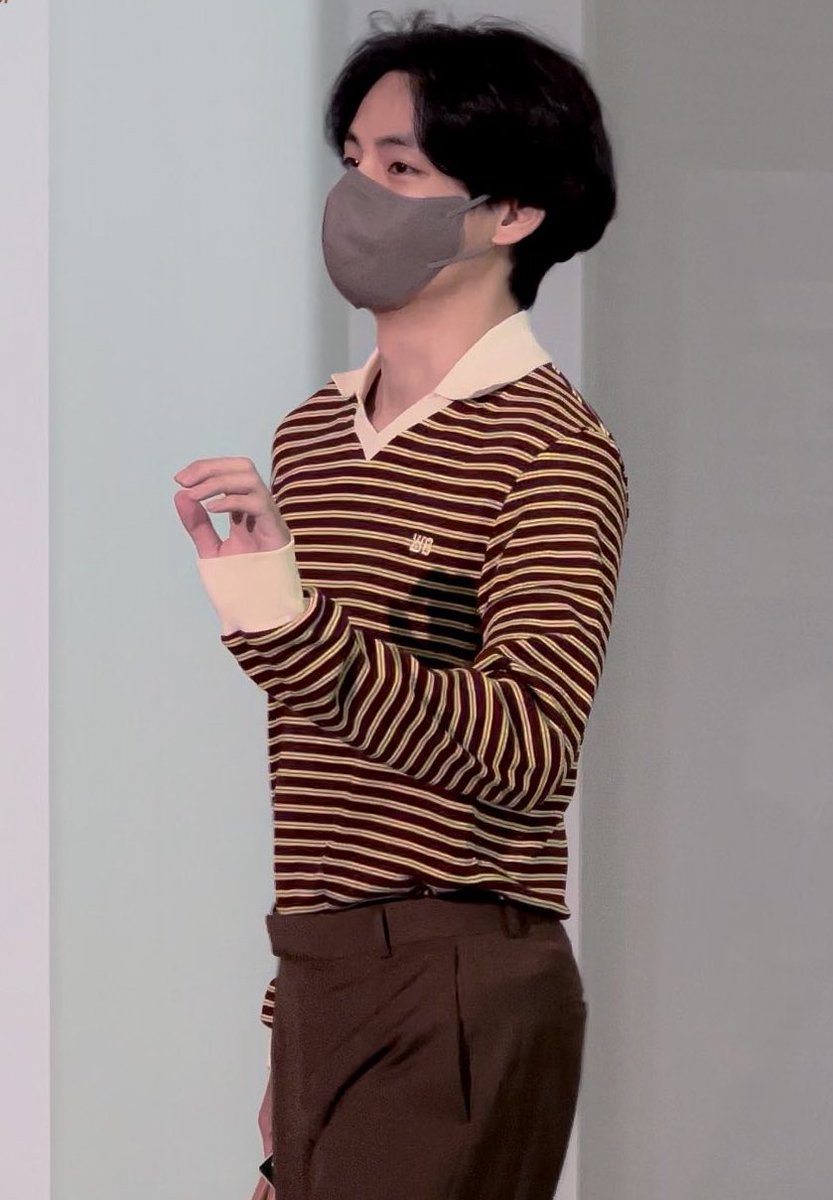 Supbnj's tweet photo. ชอบหุ่นยัยน้องจัง ลีนสุดๆ มุมนี้ตัวเร้กตะโกน https://t.co/G17l4lPdZS