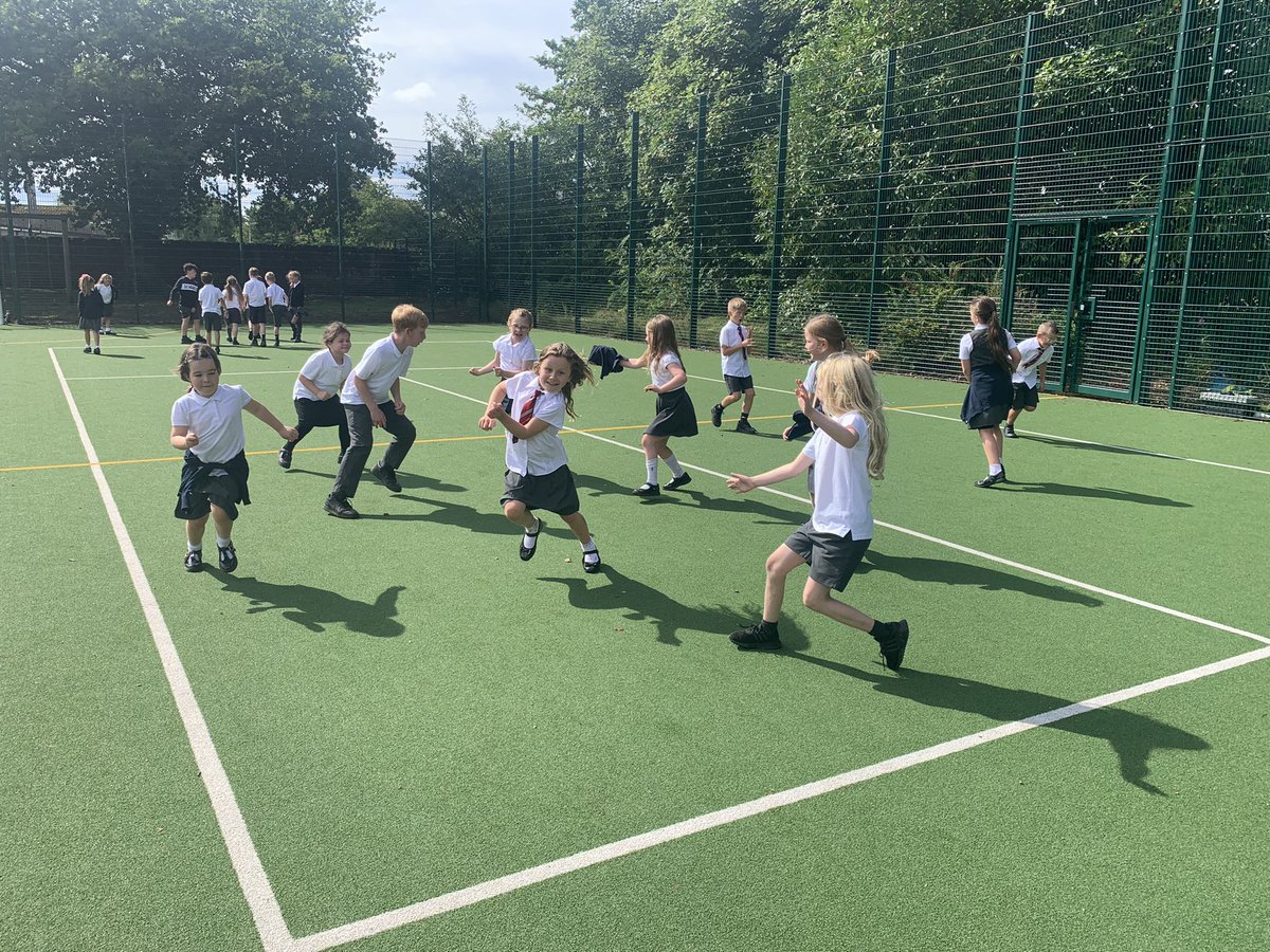 InchturePrimary's tweet photo. Primary 3 enjoyed participating in a session delivered by our Primary 6 Play Rangers yesterday. Both classes did extremely well and Primary 3 learned lots of new games which can be used in the playground. #teamInchture #leadershipskills #Activesports https://t.co/ghKyfEmo32