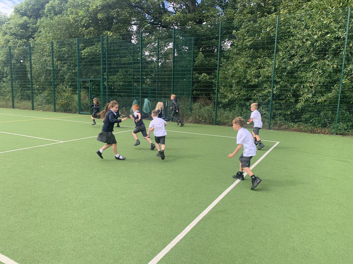 InchturePrimary's tweet photo. Primary 3 enjoyed participating in a session delivered by our Primary 6 Play Rangers yesterday. Both classes did extremely well and Primary 3 learned lots of new games which can be used in the playground. #teamInchture #leadershipskills #Activesports https://t.co/ghKyfEmo32