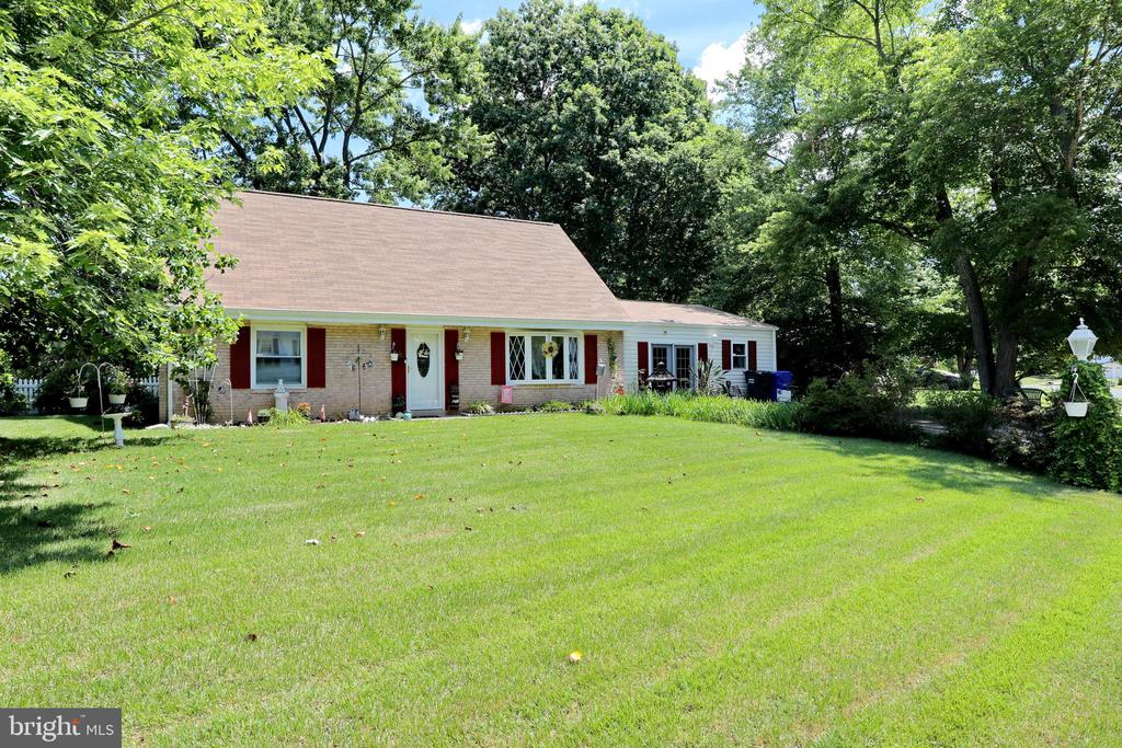 DianaDivver320's tweet photo. Charming 3 BD/ 2 BA in Waldorf has a lot to offer. Call/text/DM me for info.  https://t.co/42yTGA8byu https://t.co/YnMPoY7fZm