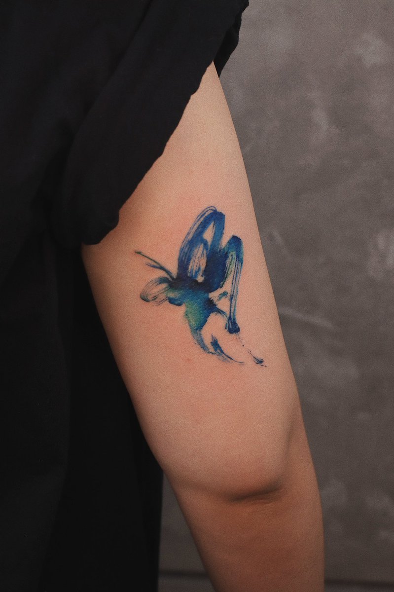 wishtattt's tweet photo. 🦋
Brush https://t.co/Wj2b971EAU