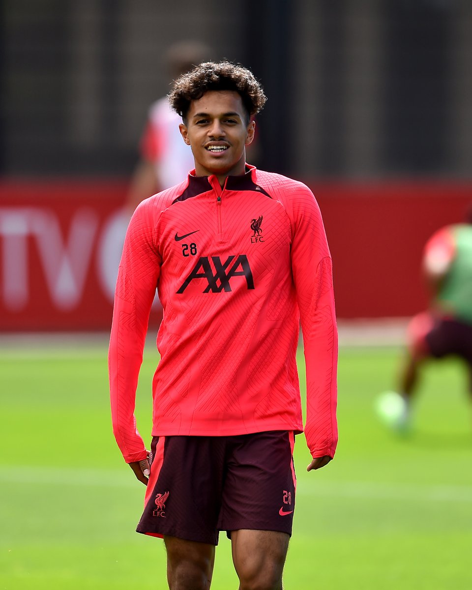 LFC's tweet photo. 👋 https://t.co/74OOTUg4b7