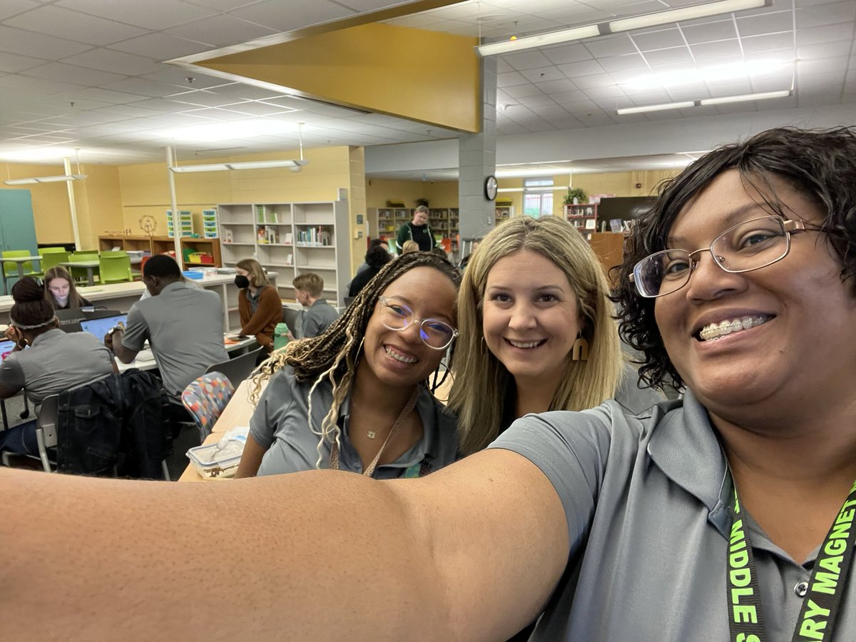 Grade Level Teams met early this morning to further discuss preparations for the new year! We can’t wait for Monday!! #prepared #connected @eastcarymiddle