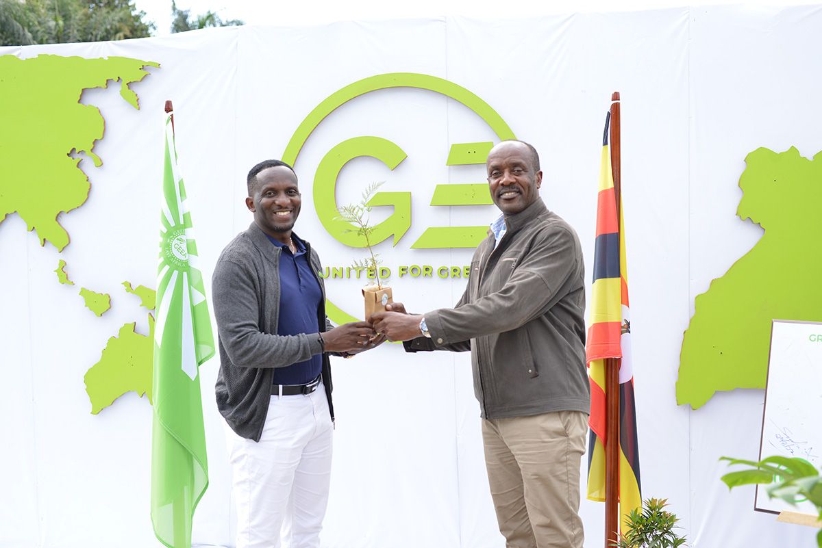GreenEconomyEA's tweet photo. 'Forests are the lungs of our land, purifying the air and giving fresh strength to our people.' – Franklin D. Roosevelt
@GreenEconomyEA gave away free tree seedlings. A tree given, is a Tree planted
#UnitedForGreen #GEEA https://t.co/HMbRfSIKYA