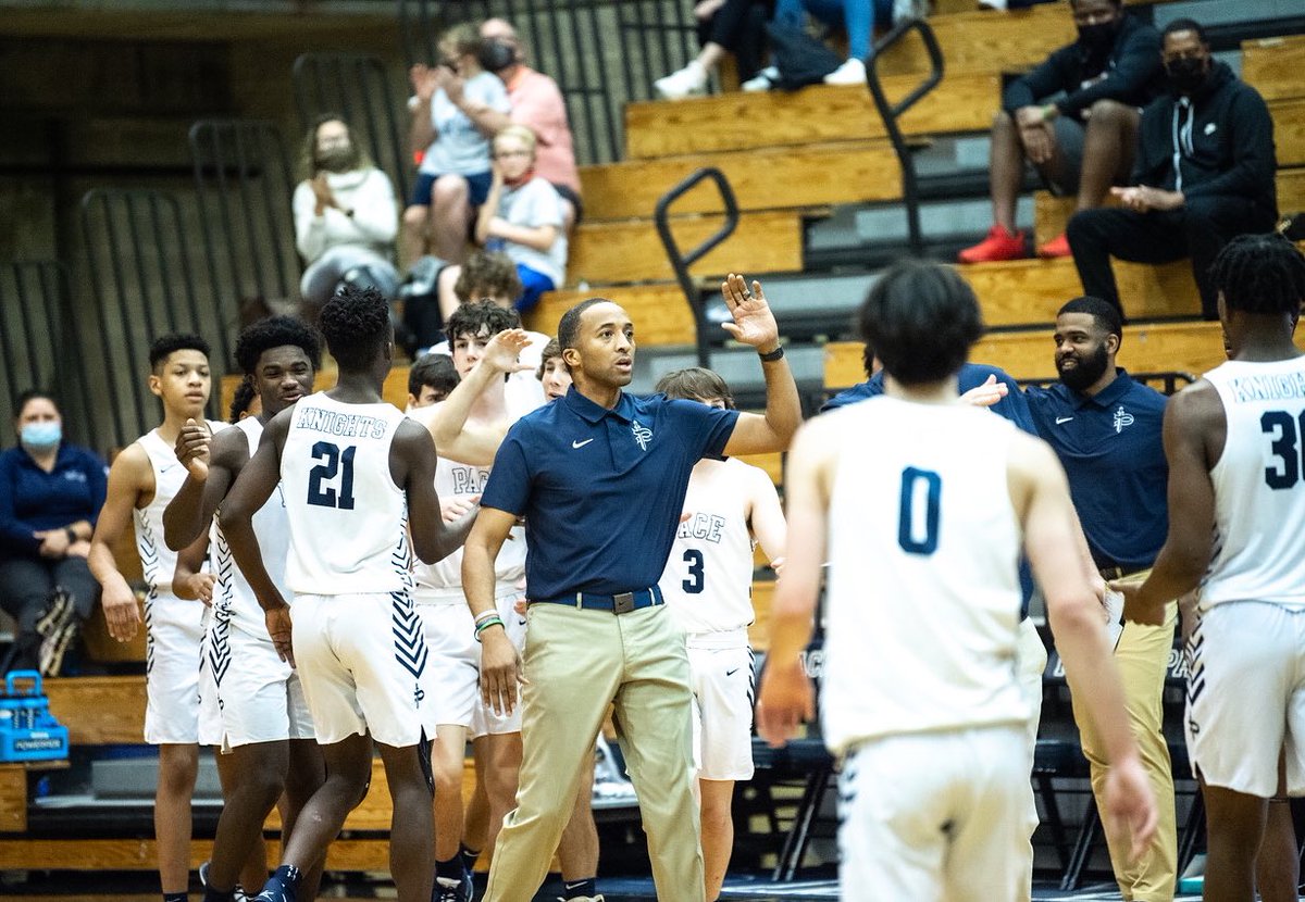 coachswhite's tweet image. Players/Coaches/Teams:
There are only two options regarding Commitment...
You're either IN or you're OUT...
#NoInBetween