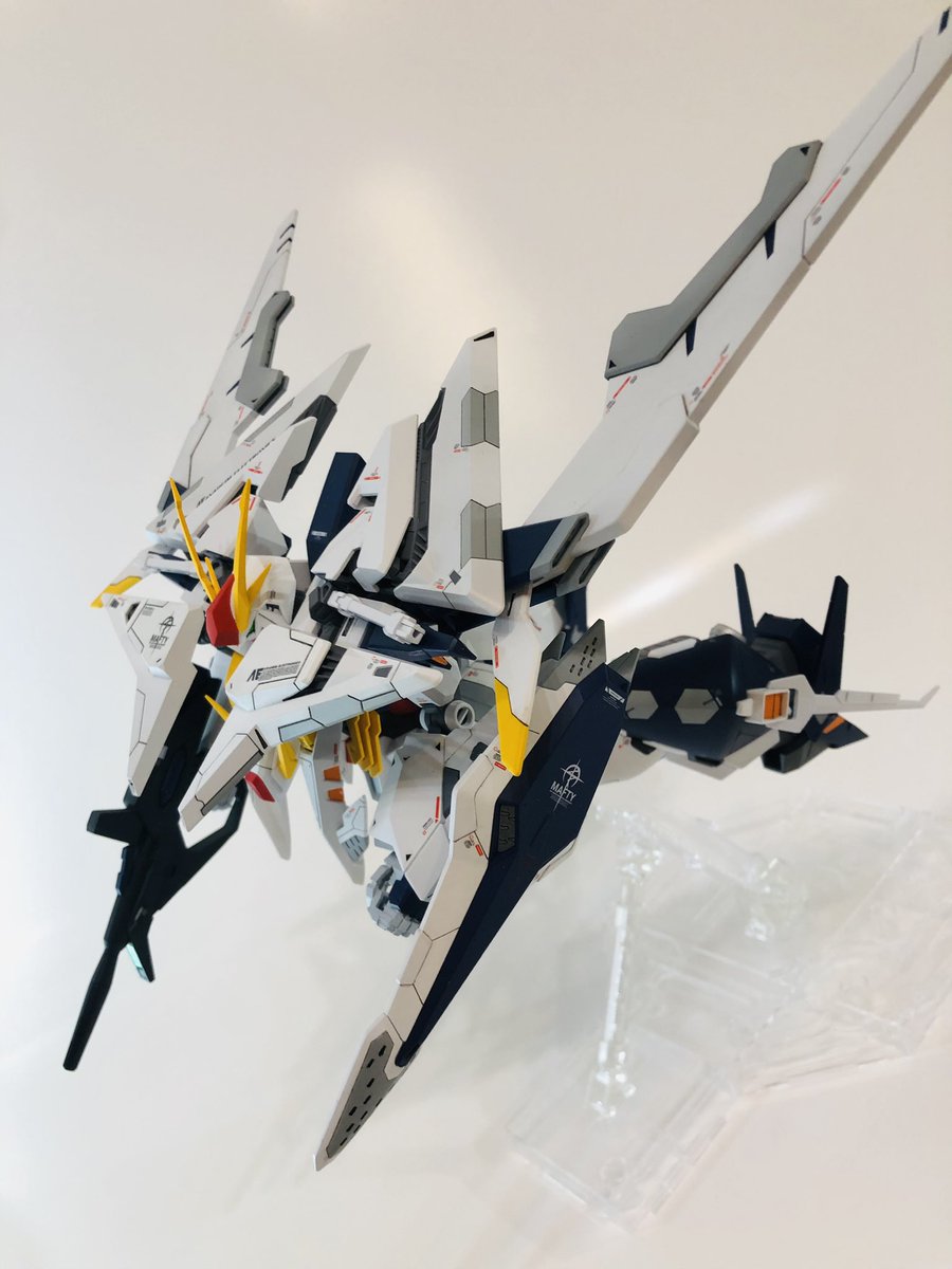 rodemunmunmun's tweet photo. クスィG完成。
濃紺の調色かなり悩みましたが満足してます。
#クスィガンダム
#ガンプラ
#XIGUNDAM
#RX105 https://t.co/ozQvvJqtvy