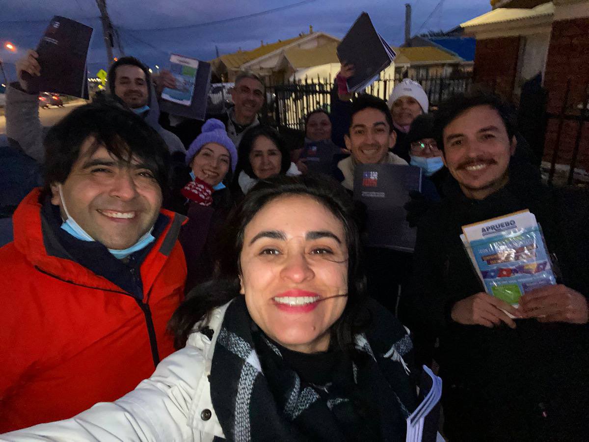 Queda una semana para el cierre de campaña! Vamos con todo por esos #2MillonesDeCasas porque #ElCambioEsAhora 👏‼️

De Norte a Sur y hasta desde el Viejo Continente, en París con Condorito 🇨🇱 dejamos las patitas en la calle 👣  Y tú? Qué esperas para activarte? 👀