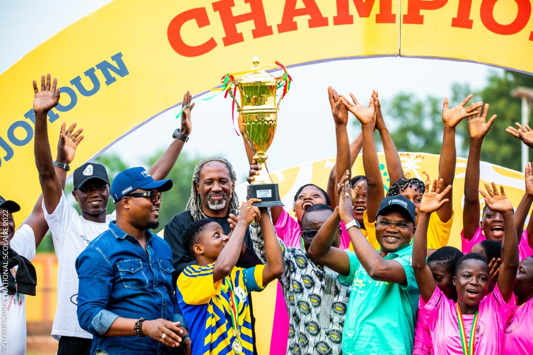 gouvbenin's tweet photo. Championnat National Scolaire, Adjohoun 2022 : Des talents sportifs qui tiennent les promesses d'un avenir radieux du sport Béninois

https://t.co/Ep5YJehp8m https://t.co/0gNoB8YmZk