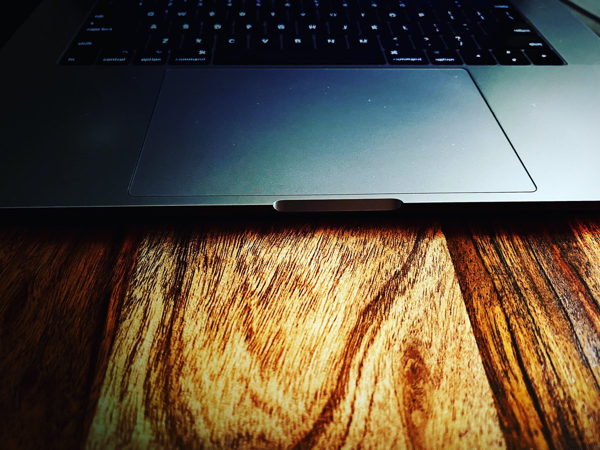 FlukyFiction tweet picture