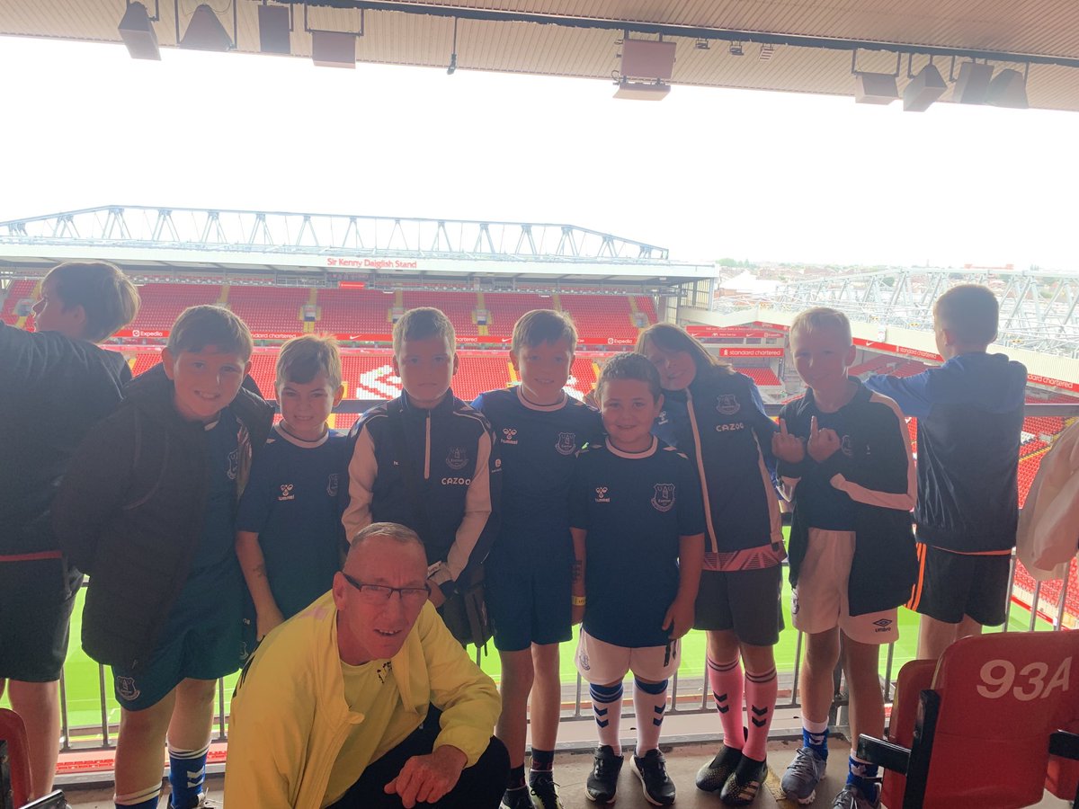 budgie1980efc's tweet photo. Todays trip with 50 kids was an anfield stadium tour 😢. 
I’m not even joking when I say this but the Everton tour was sold out so we got put on the lfc one 🥵.
A group of the kids done us proud wearing Everton kits and singing Everton songs everywhere they went. #UTFT #Everton https://t.co/jVaAX5OacB
