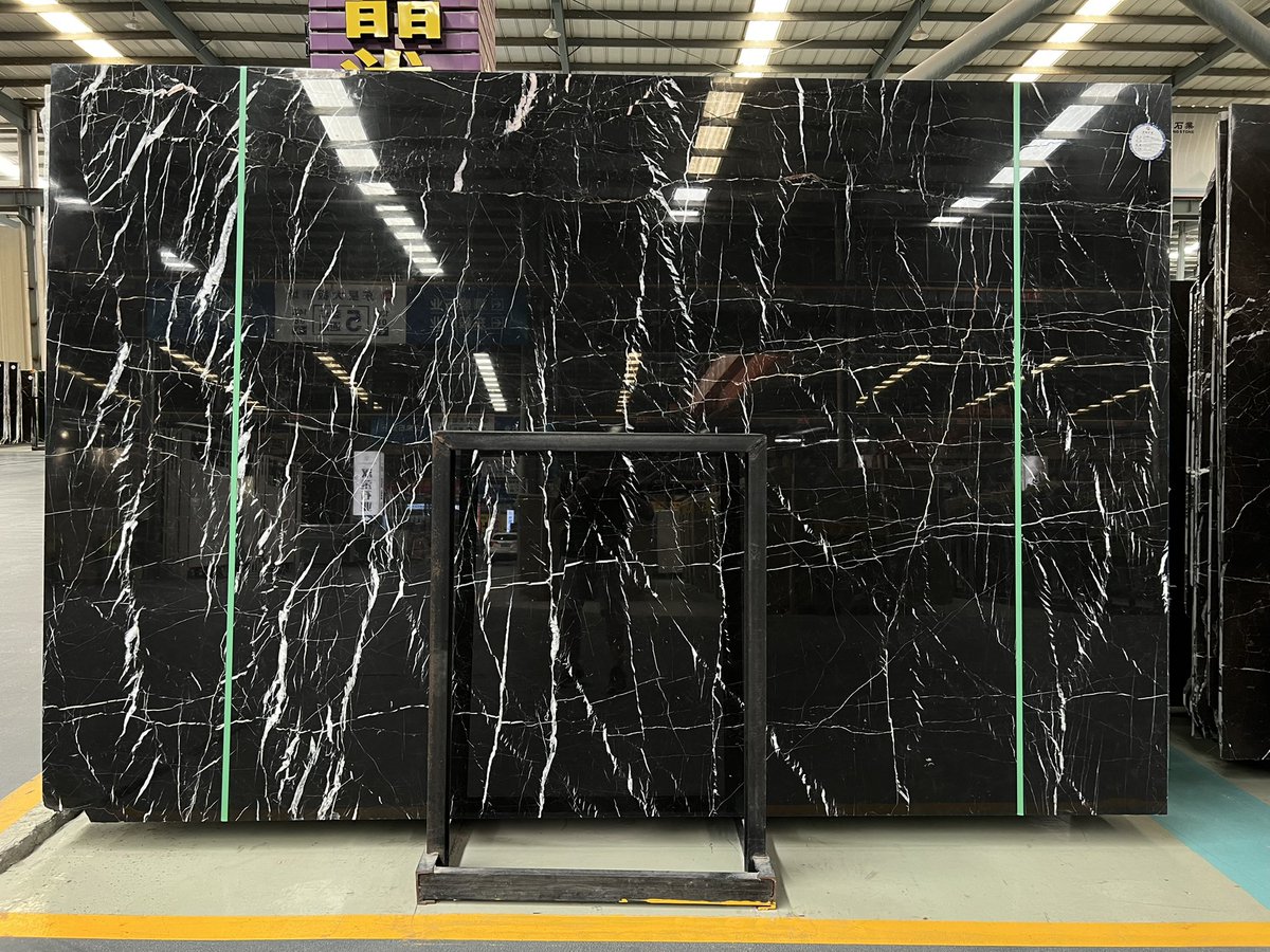 Nero Marquina Marble
Which one you prefer? More veins or less veins?
#singostone #marble #marmol #หินแกรนิต #blackmarble #blackandwhite #neromarquina #negromarquina #blackmarquina #marbleslab #marbleslabs #marblesupplier #stonesupplier #chinamarble #thailand #bangkok #bkk #moscow