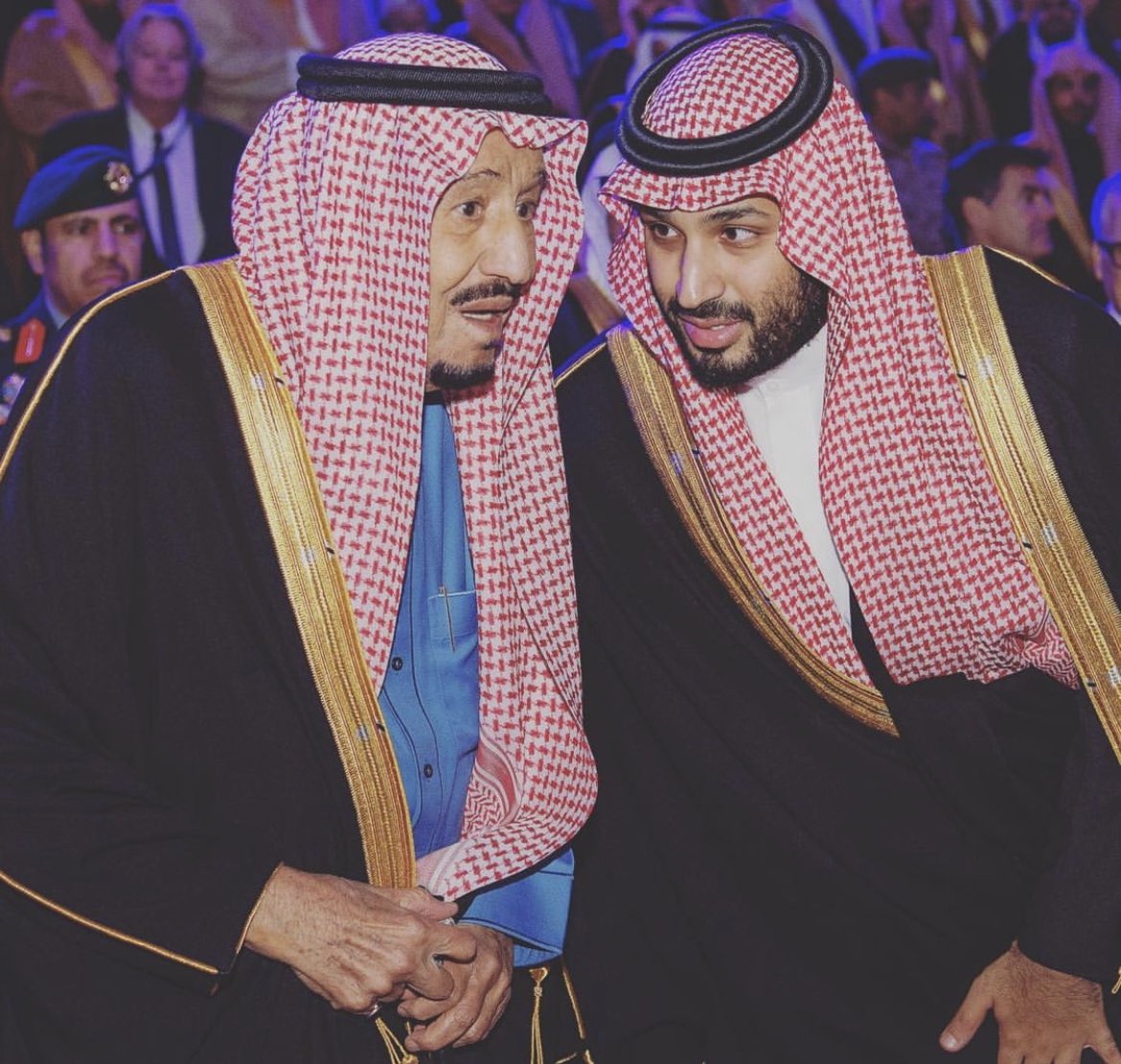 رويترز: 
الملك سلمان بن عبدالعزيز يوجه باستثمار مليار دولار في باكستان.