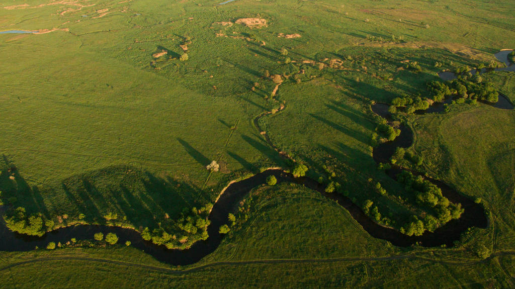 w8tech's tweet photo. Drone Shot #Iceland https://t.co/0Um0to7ENS