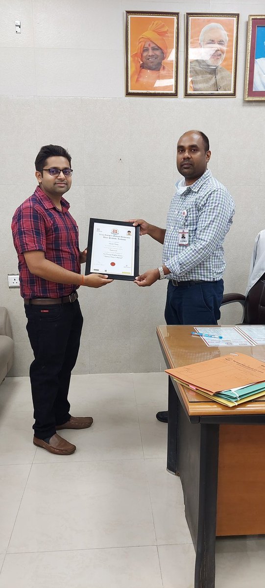 DrSaurabhIDDoc's tweet photo. Finally recieved my fellowship in #clinicalinfectiousdiseases from my teacher &amp; mentor Dr D Himanshu Reddy (trained ID physician) under infectious diseases unit of internal medicine deptt of @kgmu_medical . Now among limited ID expert in UP.
@UPGovt @brajeshpathakup @myogioffice https://t.co/n8EfapJFcV