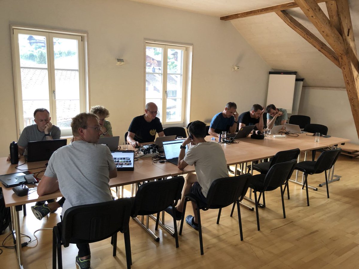 GARAIOAG's tweet photo. DevCamp 2022 – Nach 2 Jahren Pandemie und virtuellen DevCamps freuen wir uns sehr, uns 2 Tage physisch im Teamhaus in Boltigen 🏡 zusammenzufinden. Die GARAIO DevCamps stehen für gemeinsames Lernen 👨💻, Spass und Zusammensein abseits vom virtuellen Arbeitsalltag. #simplydifferent https://t.co/pMVhCn7g61