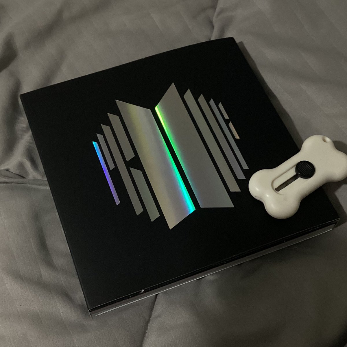 Tipping_letter's tweet photo. unsealed proof album compact version

- retweet, like &amp; follow me 🔔

free shipping, ph only! https://t.co/jqf4ThYvO0
