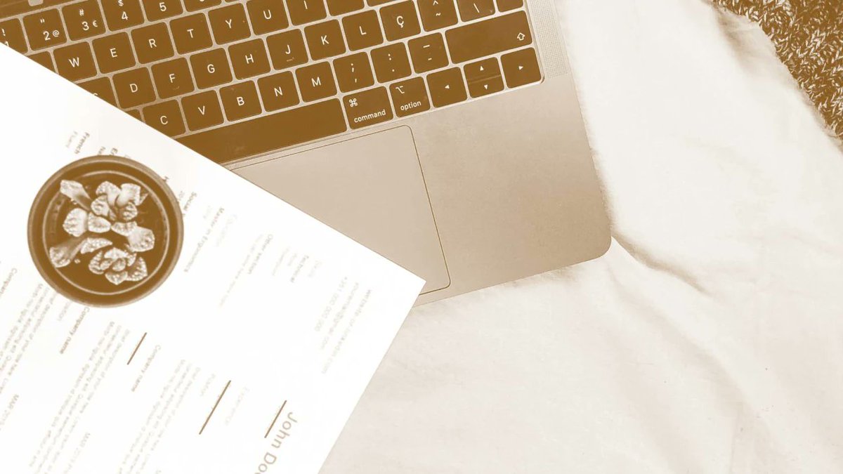 Iperium's tweet photo. There are some simple changes you can make to your CV to help make sure it stands out from the rest. Here are 5 things you can - and should - leave off. 
https://t.co/RTYQcoTqP7

Via fastcompany #cv #cvwriting #jobsearchtips https://t.co/zwrIdxZ4mz