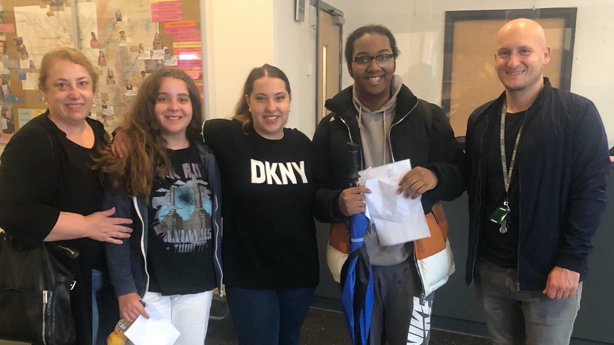 Congratulations to our wonderful Yr 11's on another set of great results. Mr Waro, HOY, with Alex, her proud mum and sister, (six 9's, one 8 and a D) and Jaheim (one 9, three 8's and 4 7's and D) were thrilled with their grades.  Well done, we are very proud of all of you!
